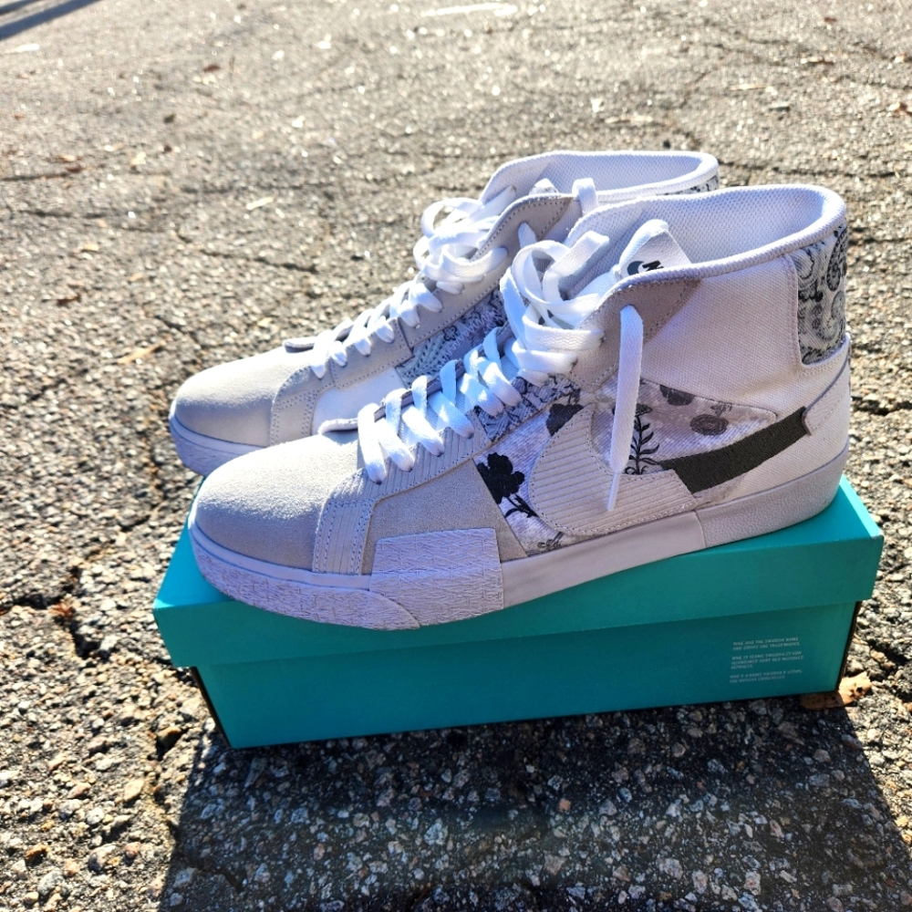 Nike SB Blazer, Size 14, White & Black